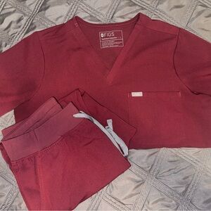 Figs Women's Burgundy Scrub Set